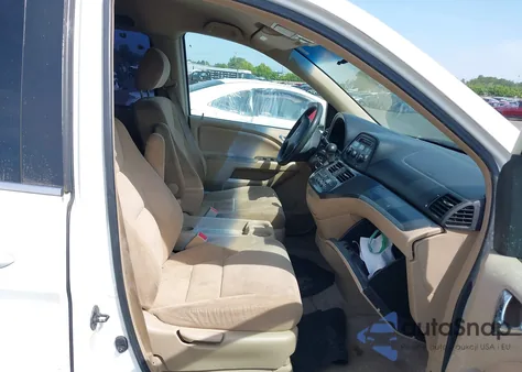 2005 Honda Odyssey Ex z USA, uszkodzony, nr VIN 5FNRL38405B028185